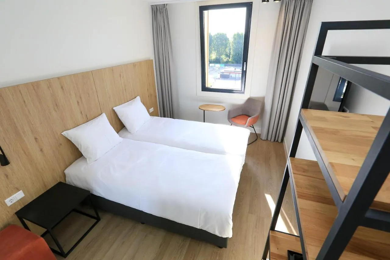 Fletcher Hotel Rotterdam-Airport 3*, Rotterdam